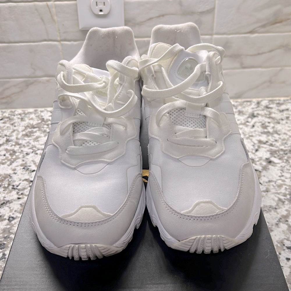 Adidas mens white sneakers